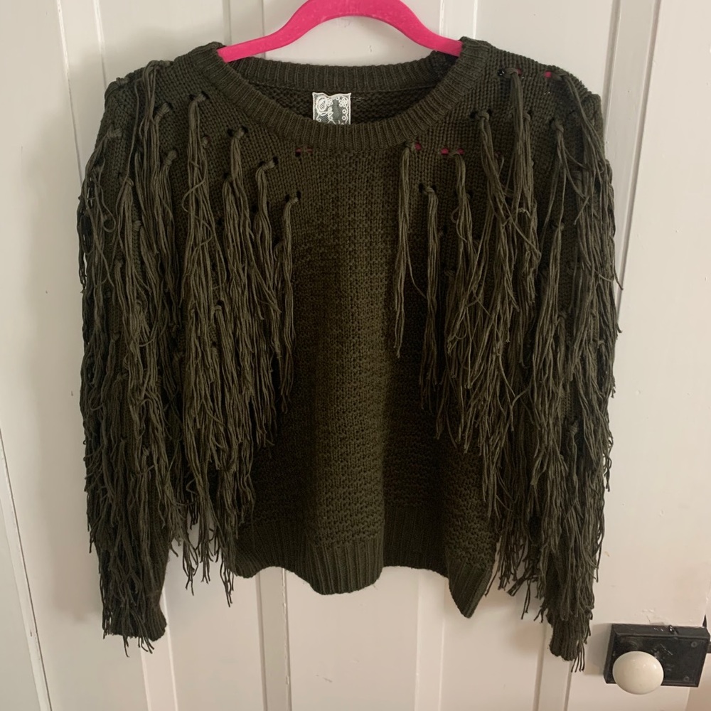 Fringe sweater